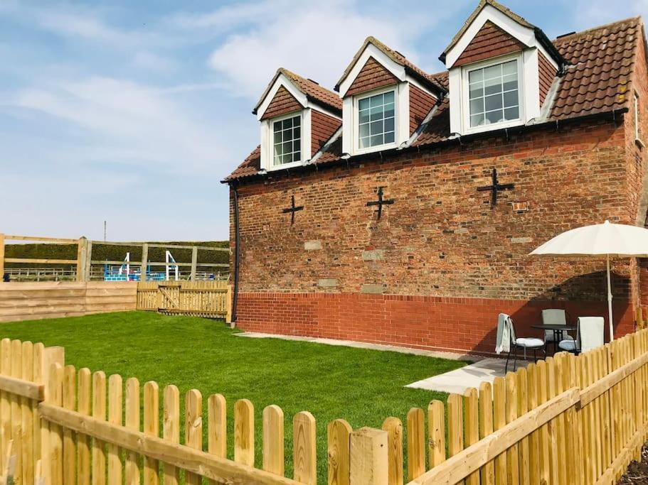 Grove Farm Old Granary, 1St Floor Loft Apartment, Includes Continental Breakfast Lincoln Zewnętrze zdjęcie